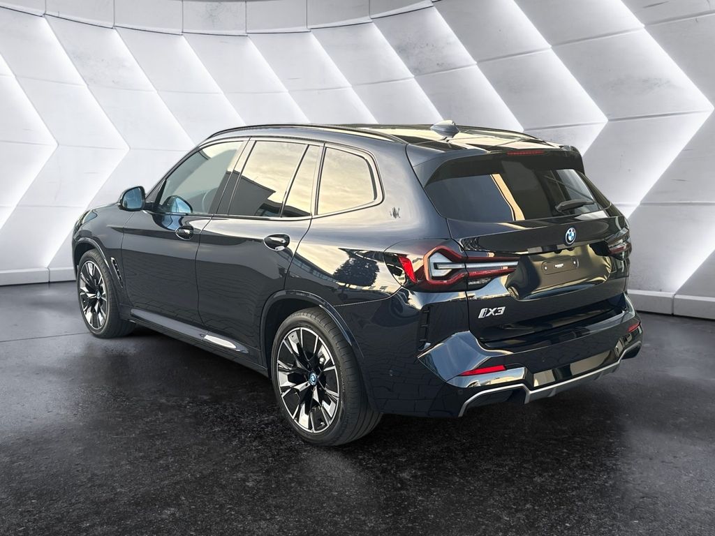 BMW iX3 2022