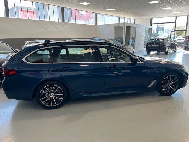 BMW 520 2022