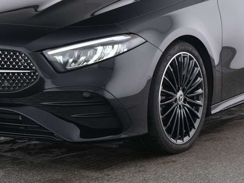 Mercedes-Benz A 220 2024