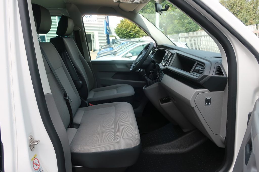 Volkswagen T6 Kombi 2022