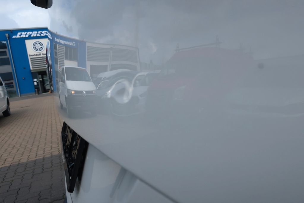 Volkswagen T6 Kombi 2022