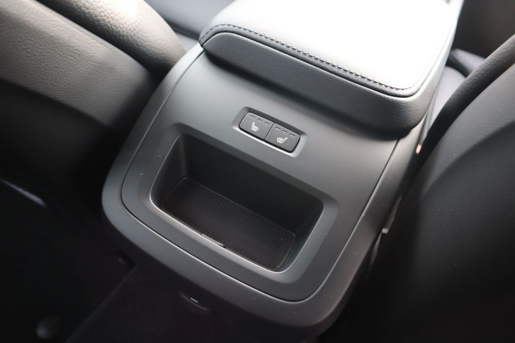 Volvo V60 Cross Country 2023