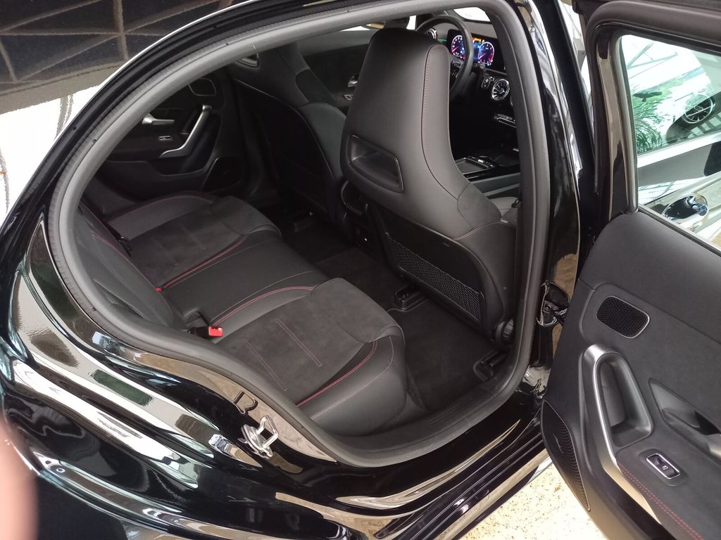 Mercedes-Benz A 220 2024