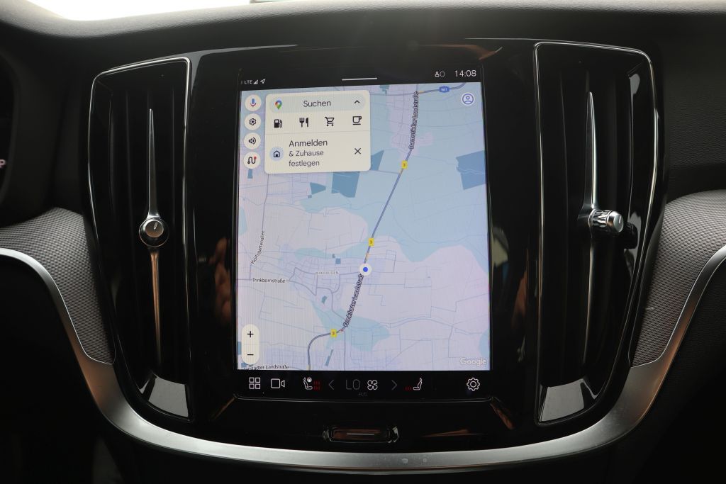 Volvo V60 Cross Country 2023