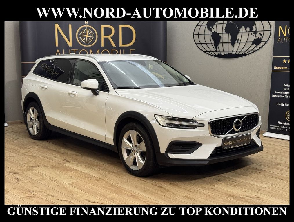 Volvo V60 Cross Country 2022