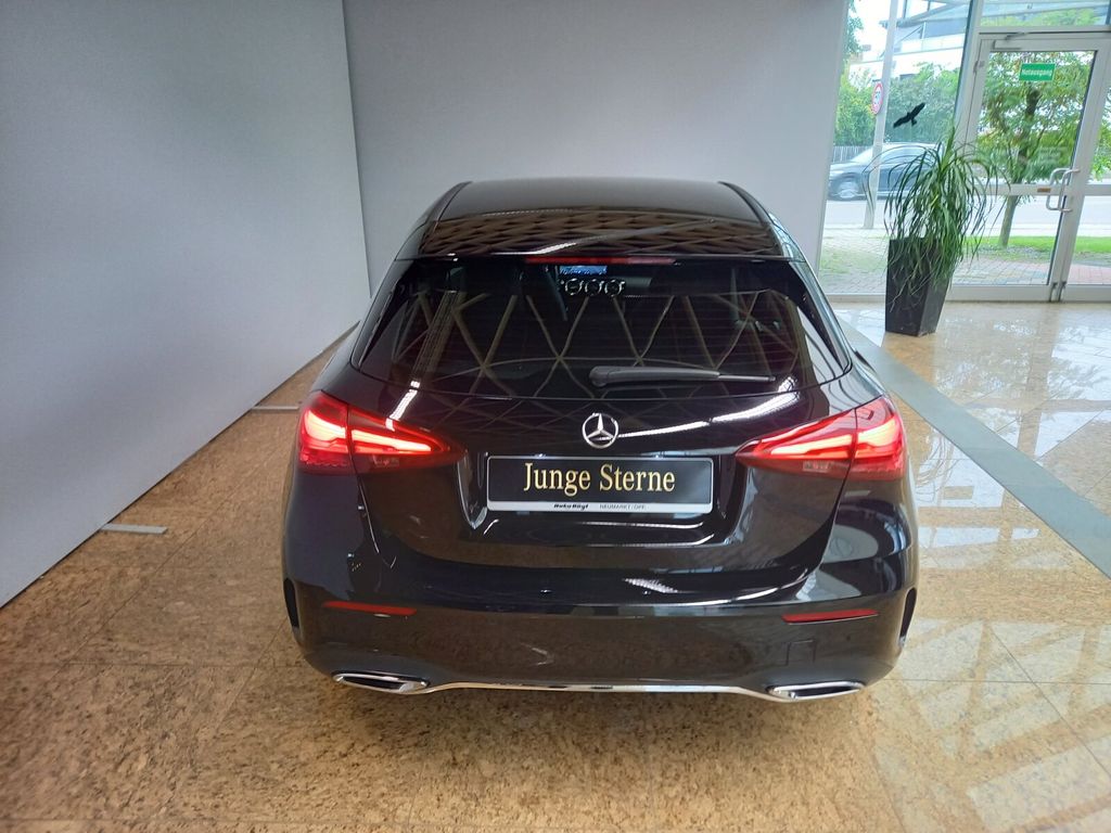 Mercedes-Benz A 220 2024