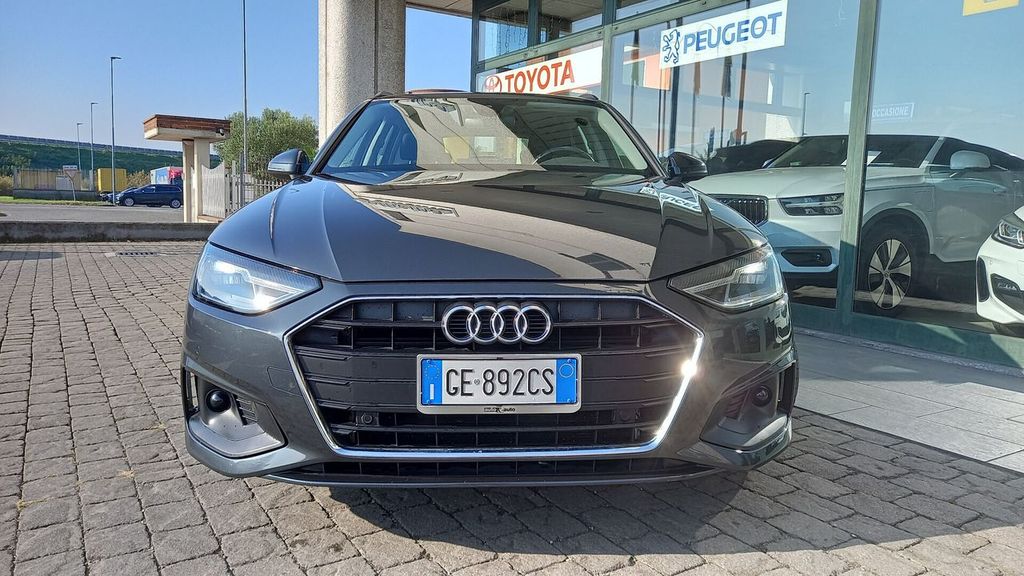 Audi A4 2021