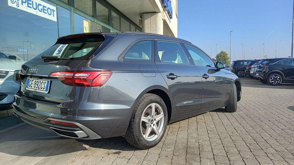 Audi A4 2021