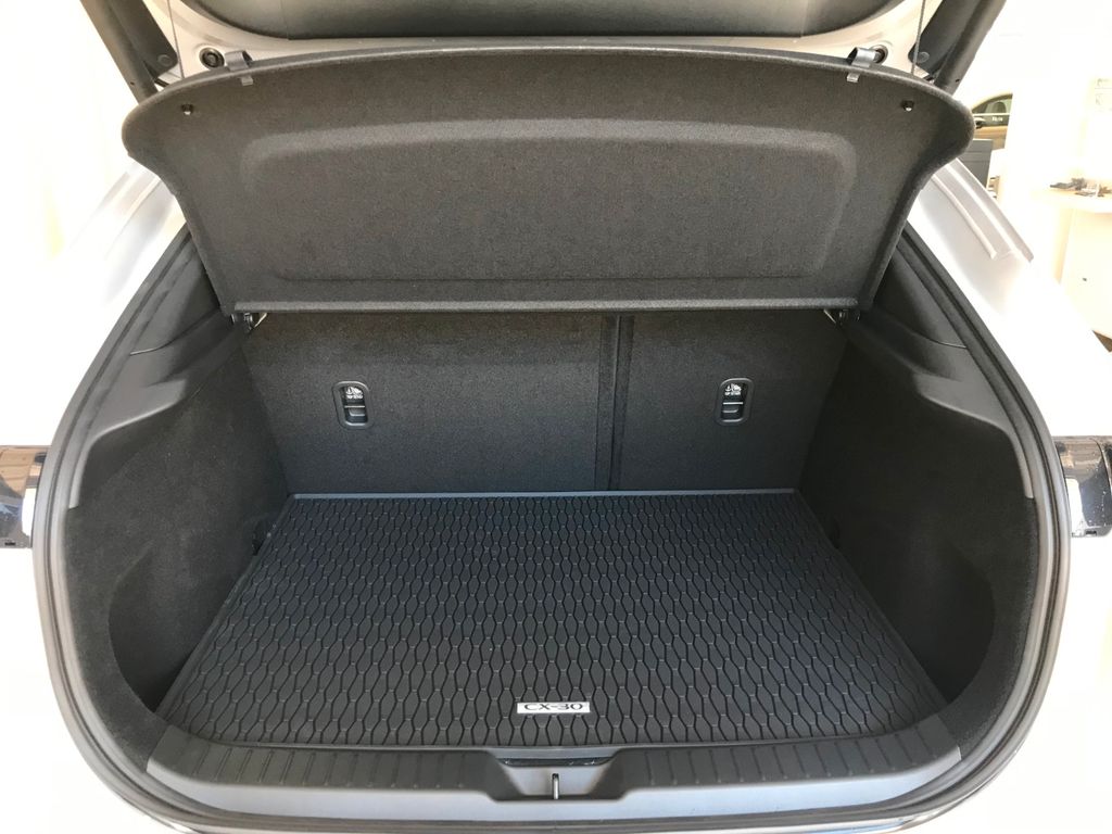 Mazda CX-30 2025