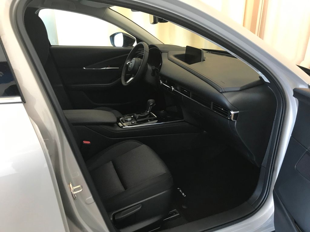 Mazda CX-30 2025
