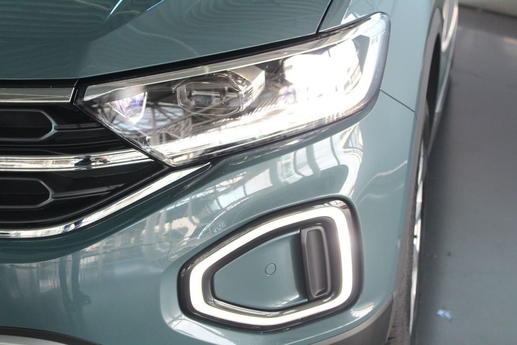 Volkswagen T-Roc 2025