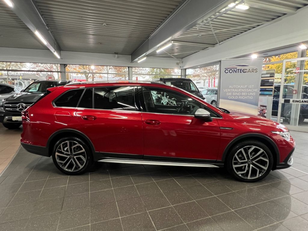 Volkswagen Golf 2021