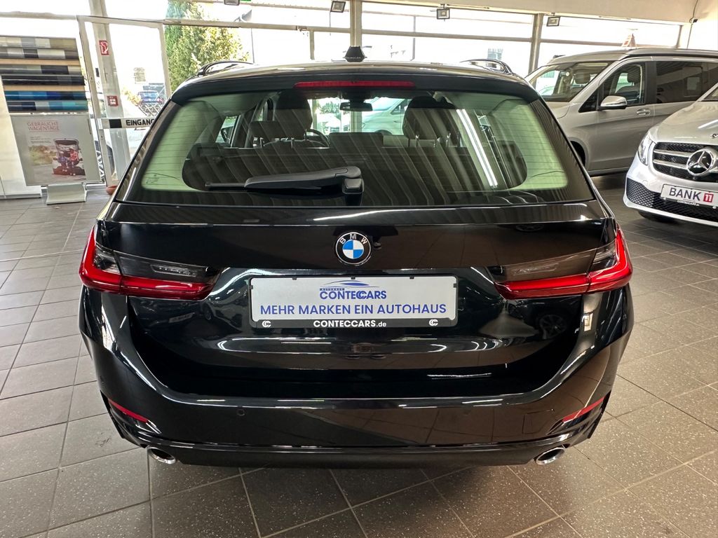 BMW 318 2022