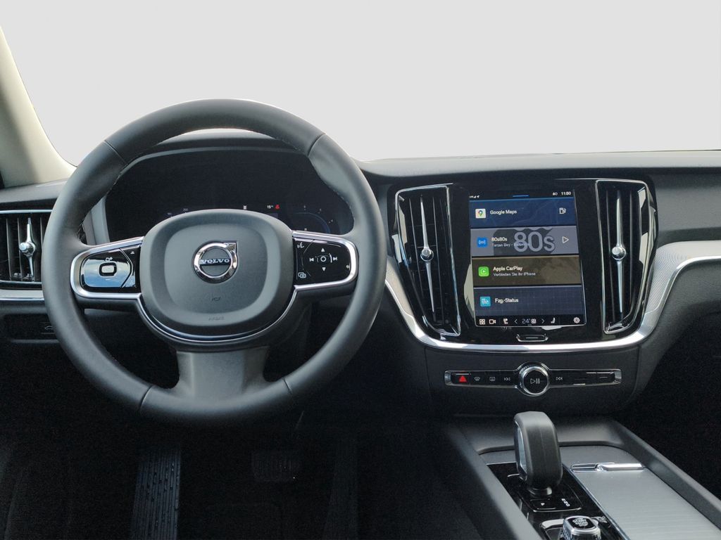 Volvo V60 2024