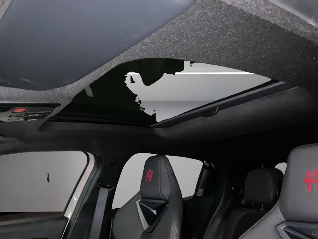 Alfa Romeo Junior 2025