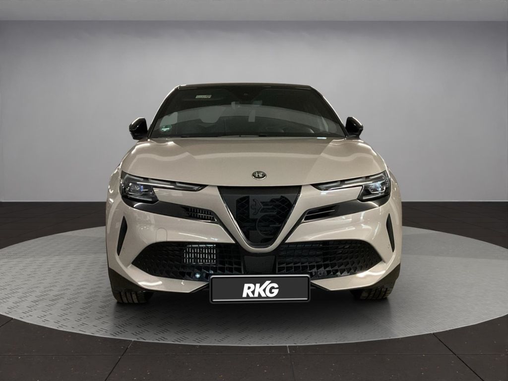 Alfa Romeo Junior 2025