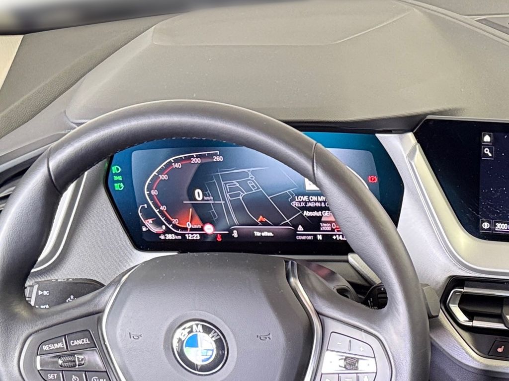 BMW 118 2022