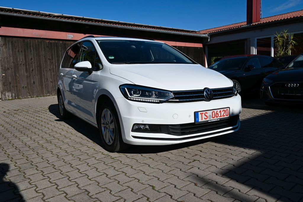 Volkswagen Touran 2021