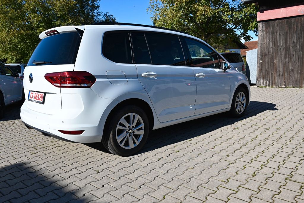 Volkswagen Touran 2021