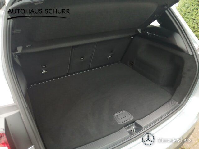 Mercedes-Benz B 200 2025