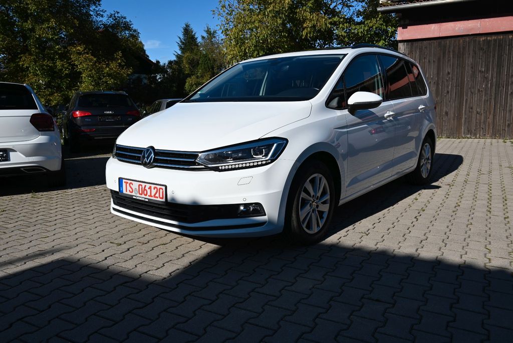 Volkswagen Touran 2021
