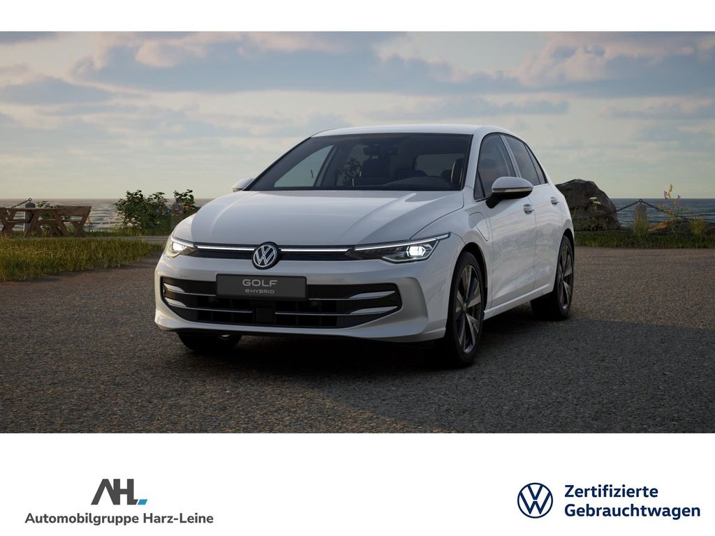 Volkswagen Golf 2025