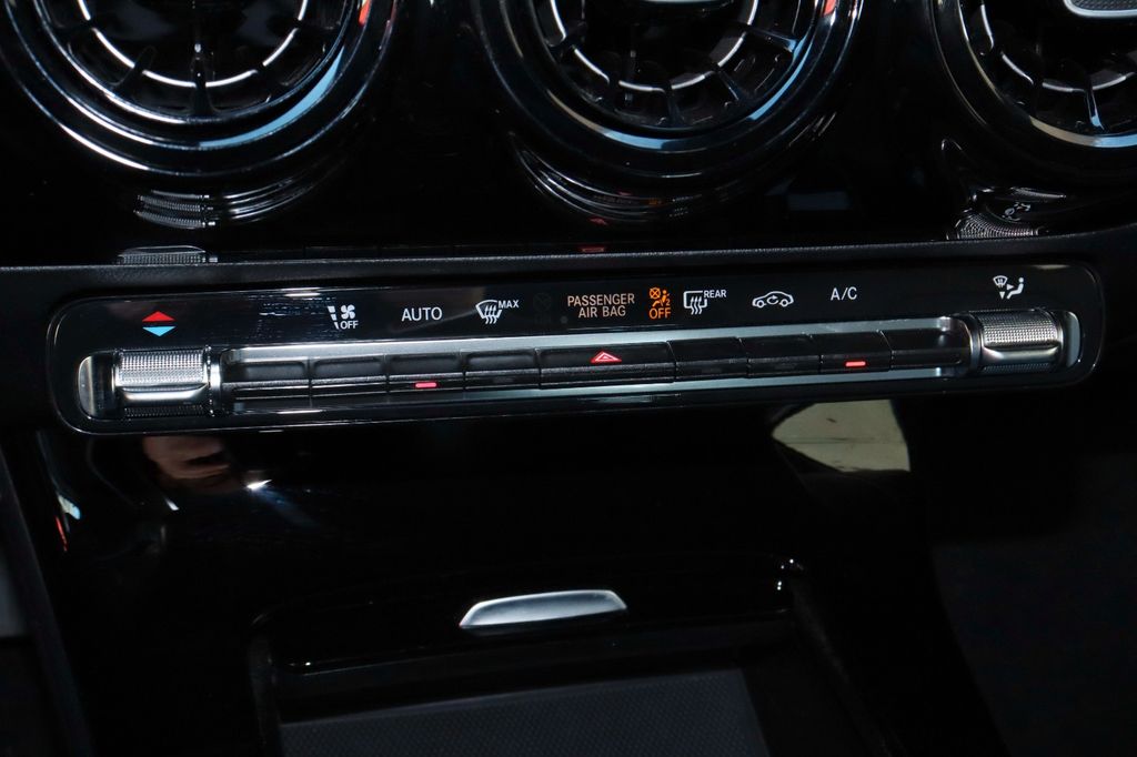 Mercedes-Benz A 180 2023