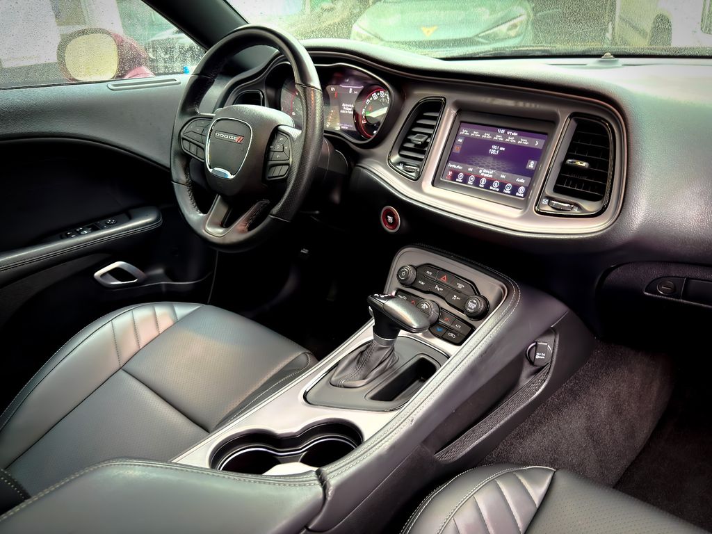 Dodge Challenger 2024