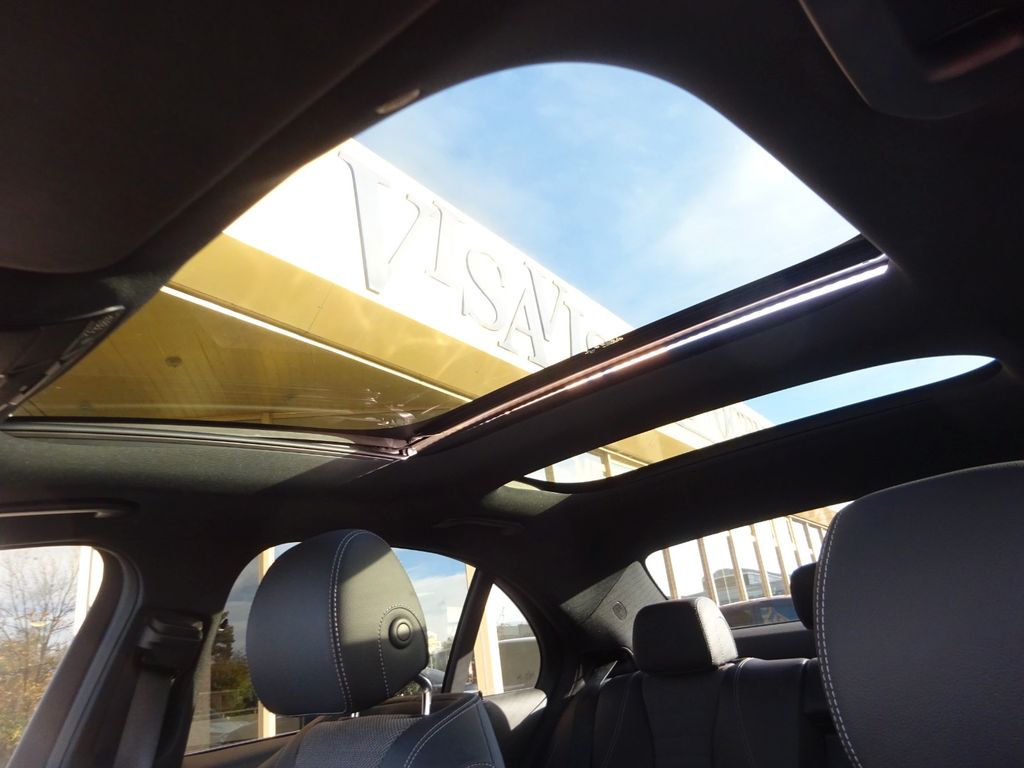 Mercedes-Benz E 220 2024