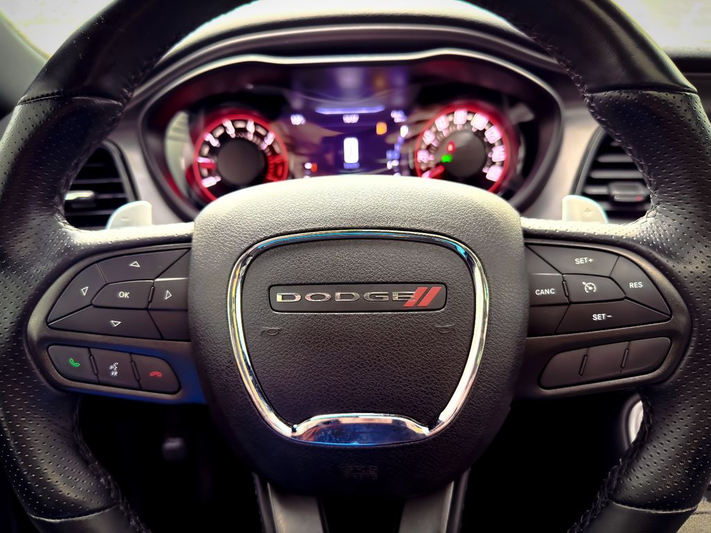 Dodge Challenger 2024