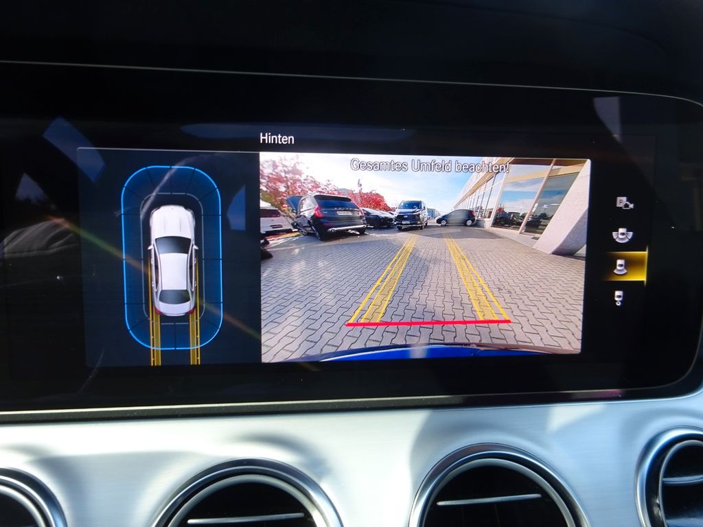 Mercedes-Benz E 220 2024