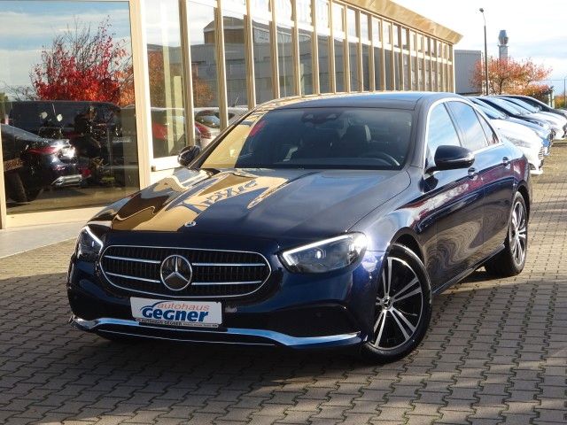 Mercedes-Benz E 220 2024