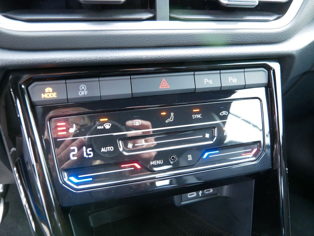 Volkswagen T-Roc 2024