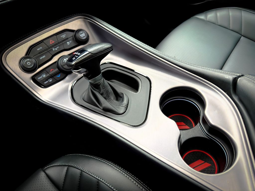 Dodge Challenger 2024