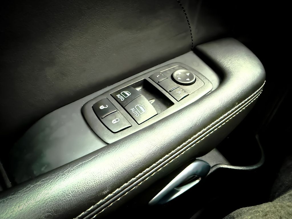 Dodge Challenger 2024