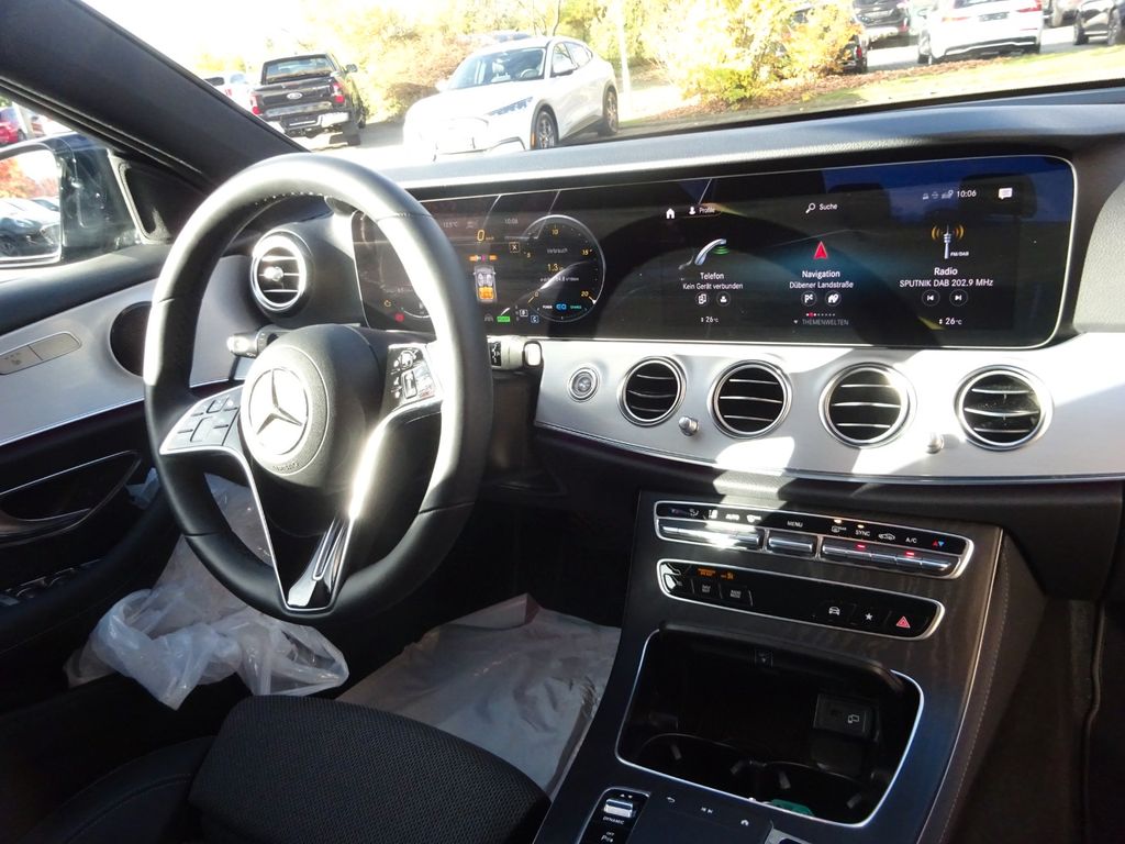 Mercedes-Benz E 220 2024