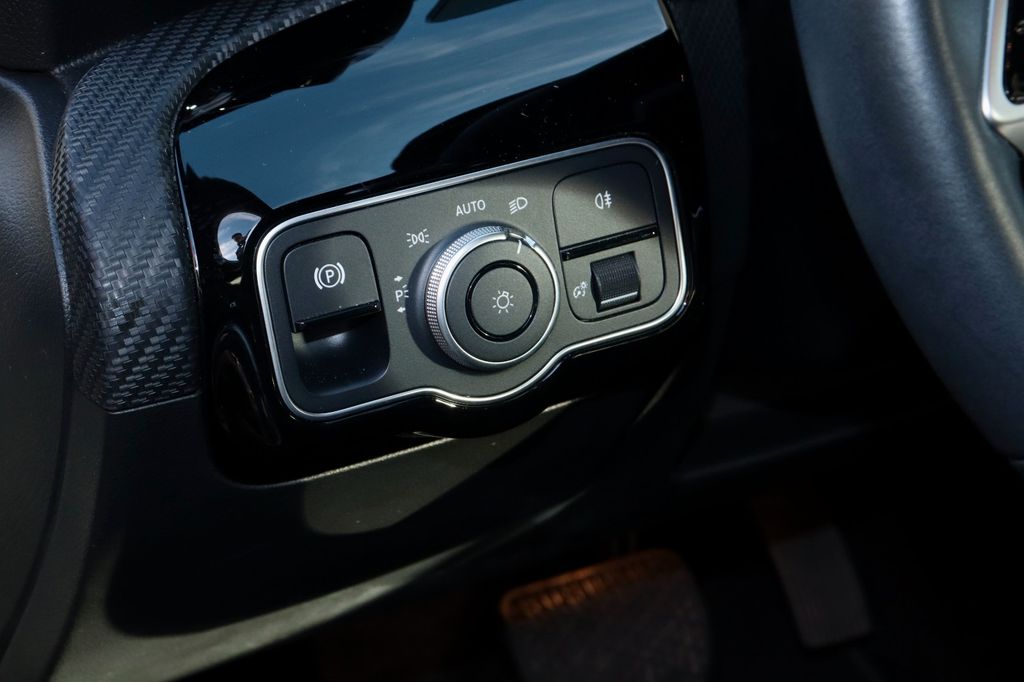 Mercedes-Benz A 180 2023