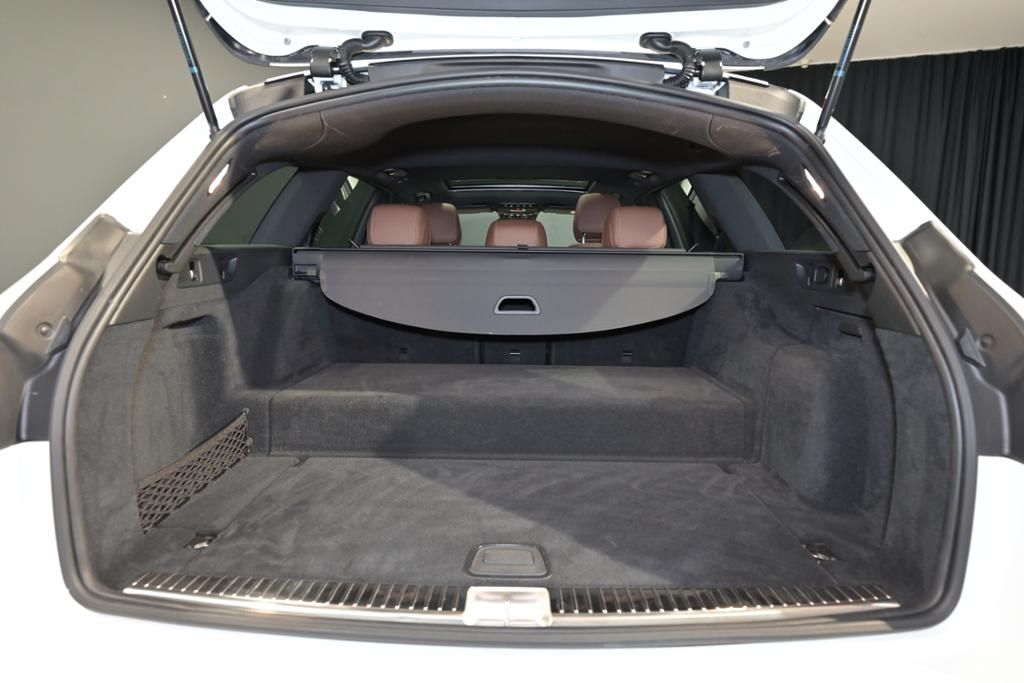 Mercedes-Benz E 300 2021