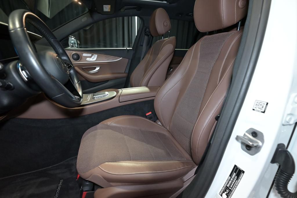 Mercedes-Benz E 300 2021