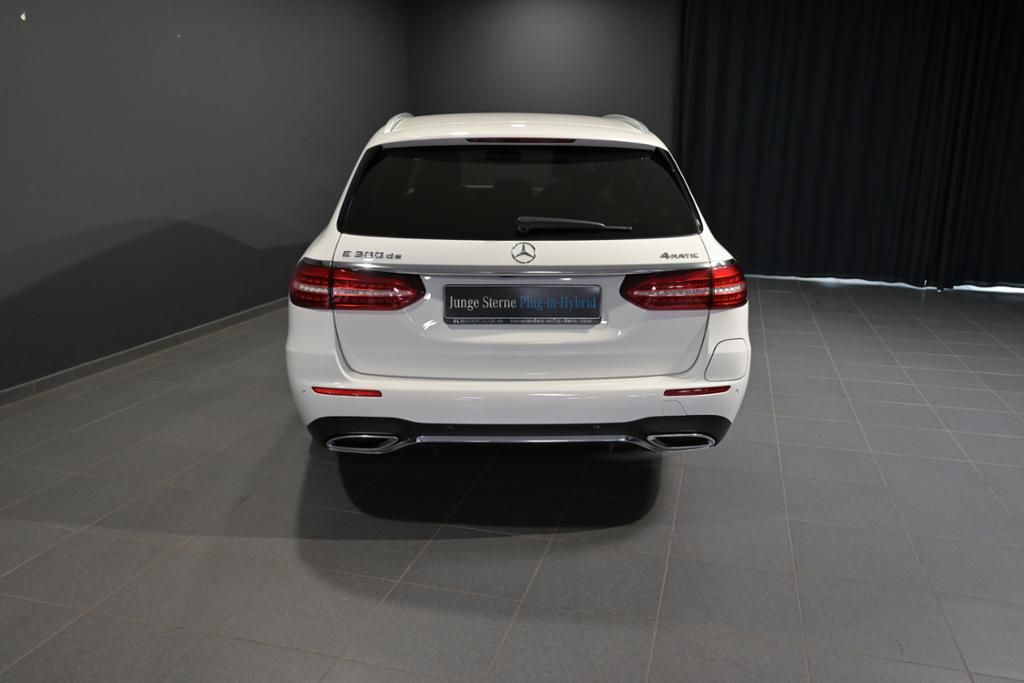 Mercedes-Benz E 300 2021