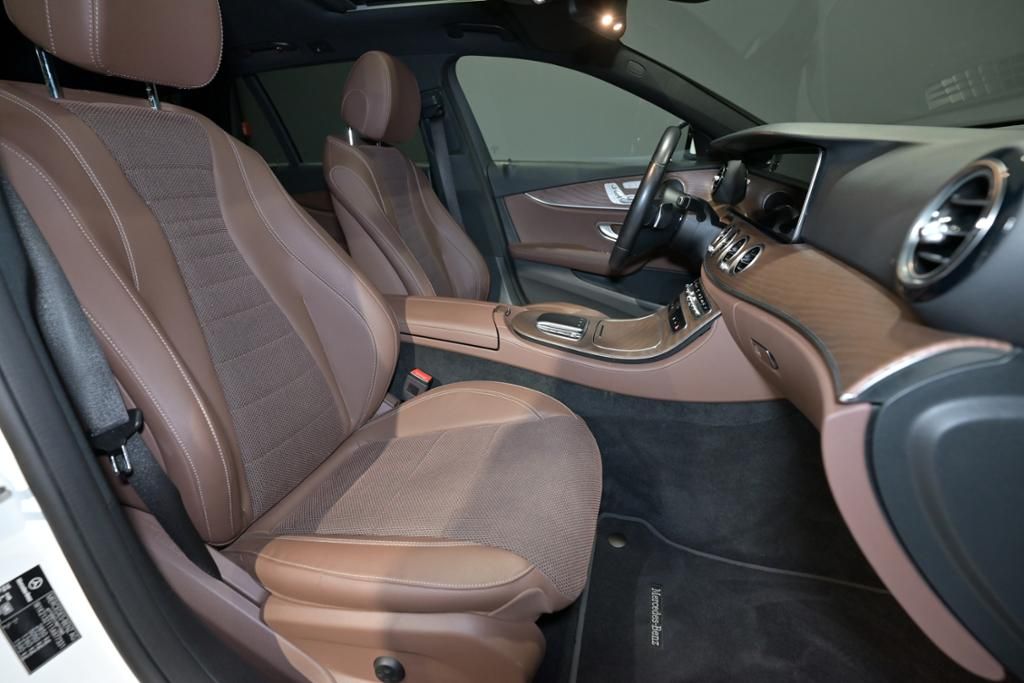 Mercedes-Benz E 300 2021