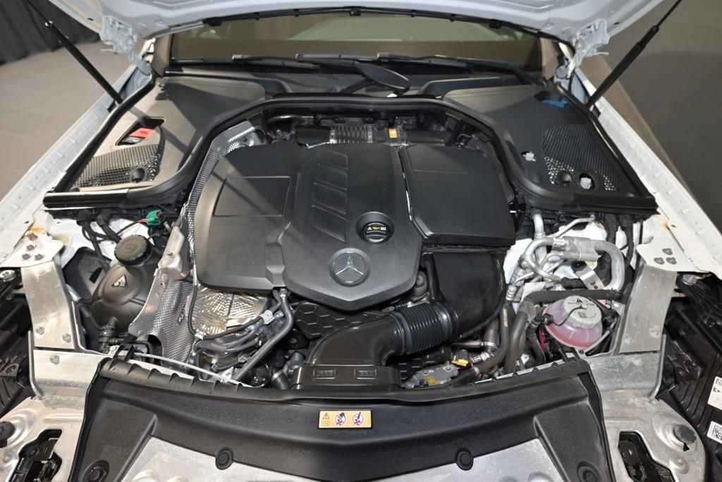 Mercedes-Benz E 300 2021