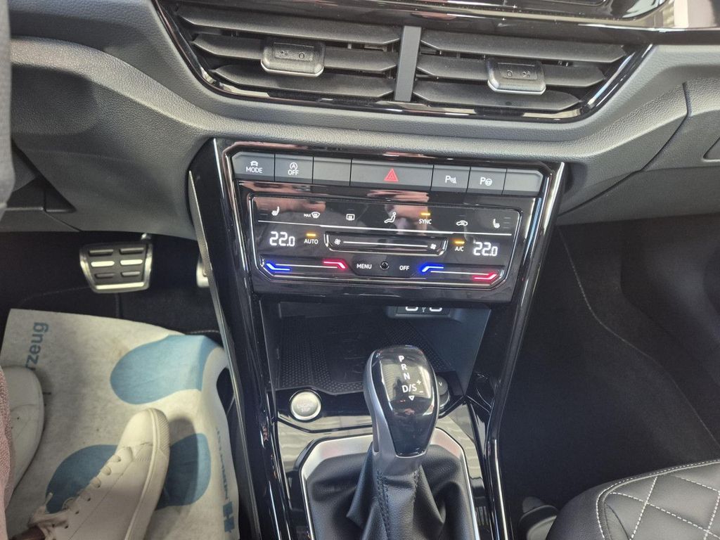 Volkswagen T-Roc 2025
