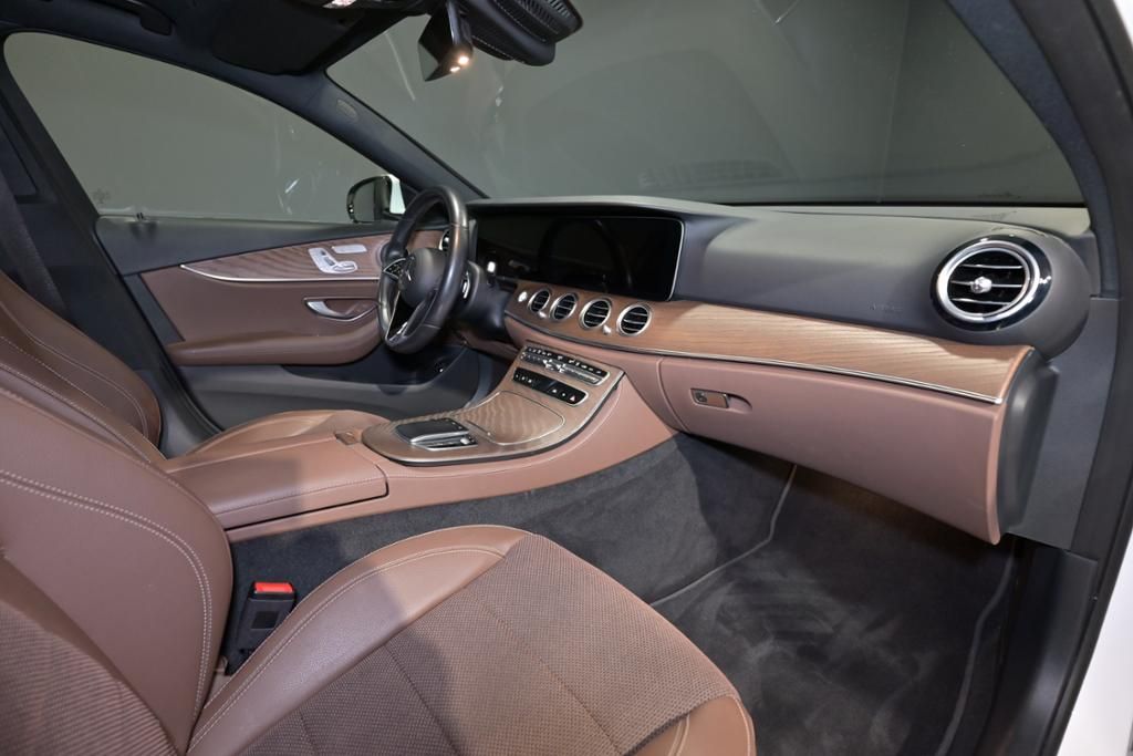 Mercedes-Benz E 300 2021