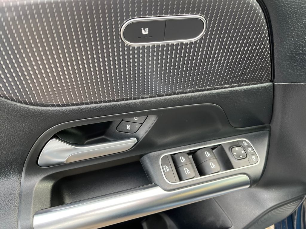 Mercedes-Benz B 180 2019