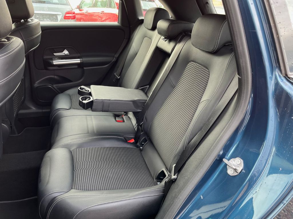 Mercedes-Benz B 180 2019