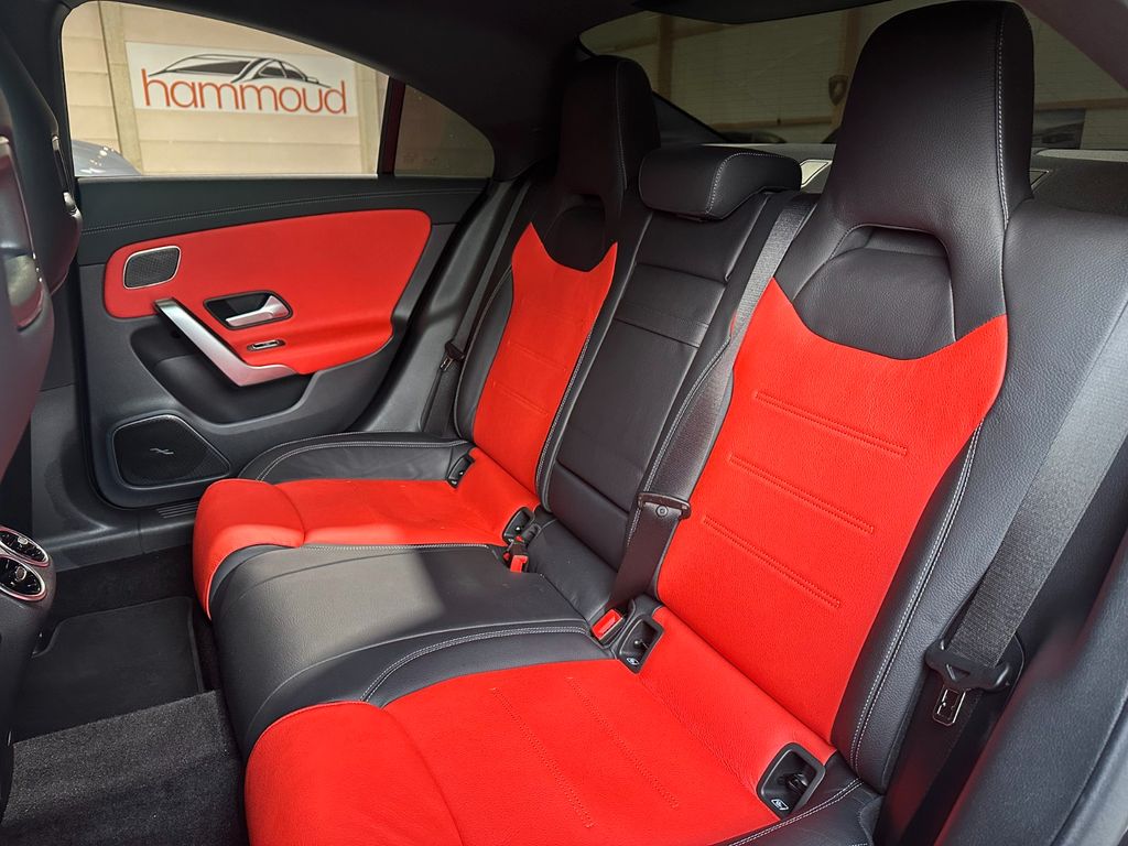 Mercedes-Benz CLA 200 2024