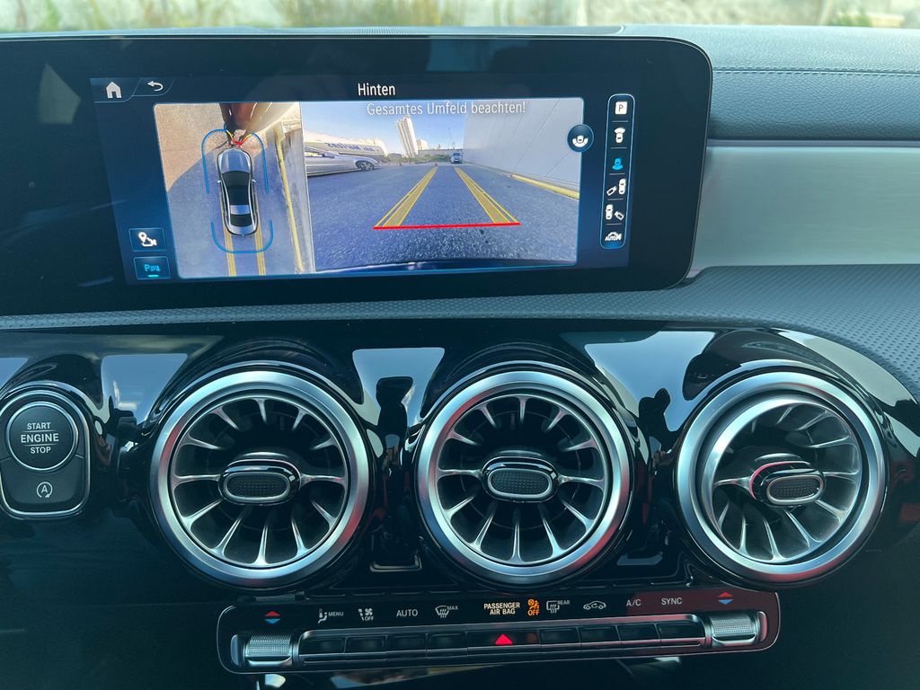 Mercedes-Benz CLA 200 2024