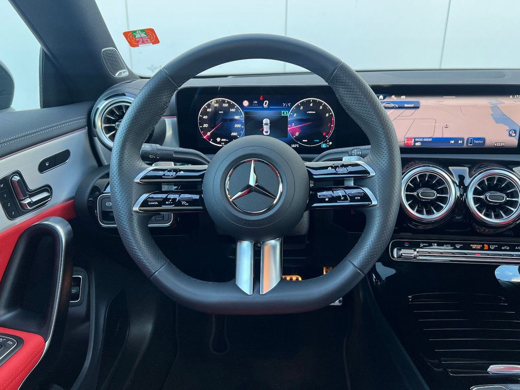 Mercedes-Benz CLA 200 2024