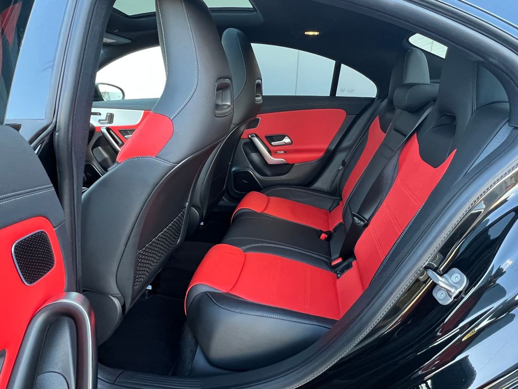 Mercedes-Benz CLA 200 2024